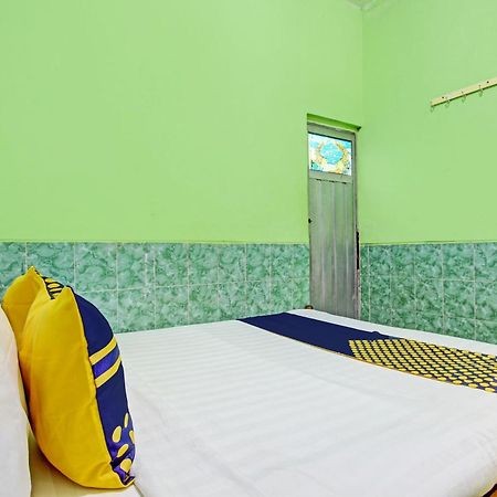 Spot On 93029 Pondok Wisata Sabar Menanti 2 Bantul Exterior photo